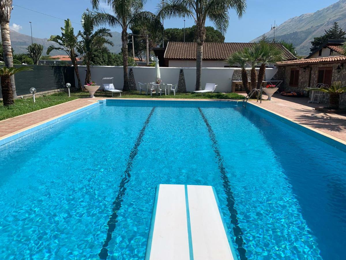 Casa Vacanze Villa Grace Villagrazia Di Carini Екстериор снимка